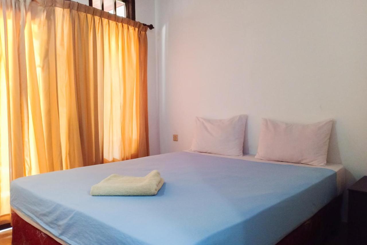 Oyo 1523 Gili Life Homestay 吉利特拉旺安 外观 照片