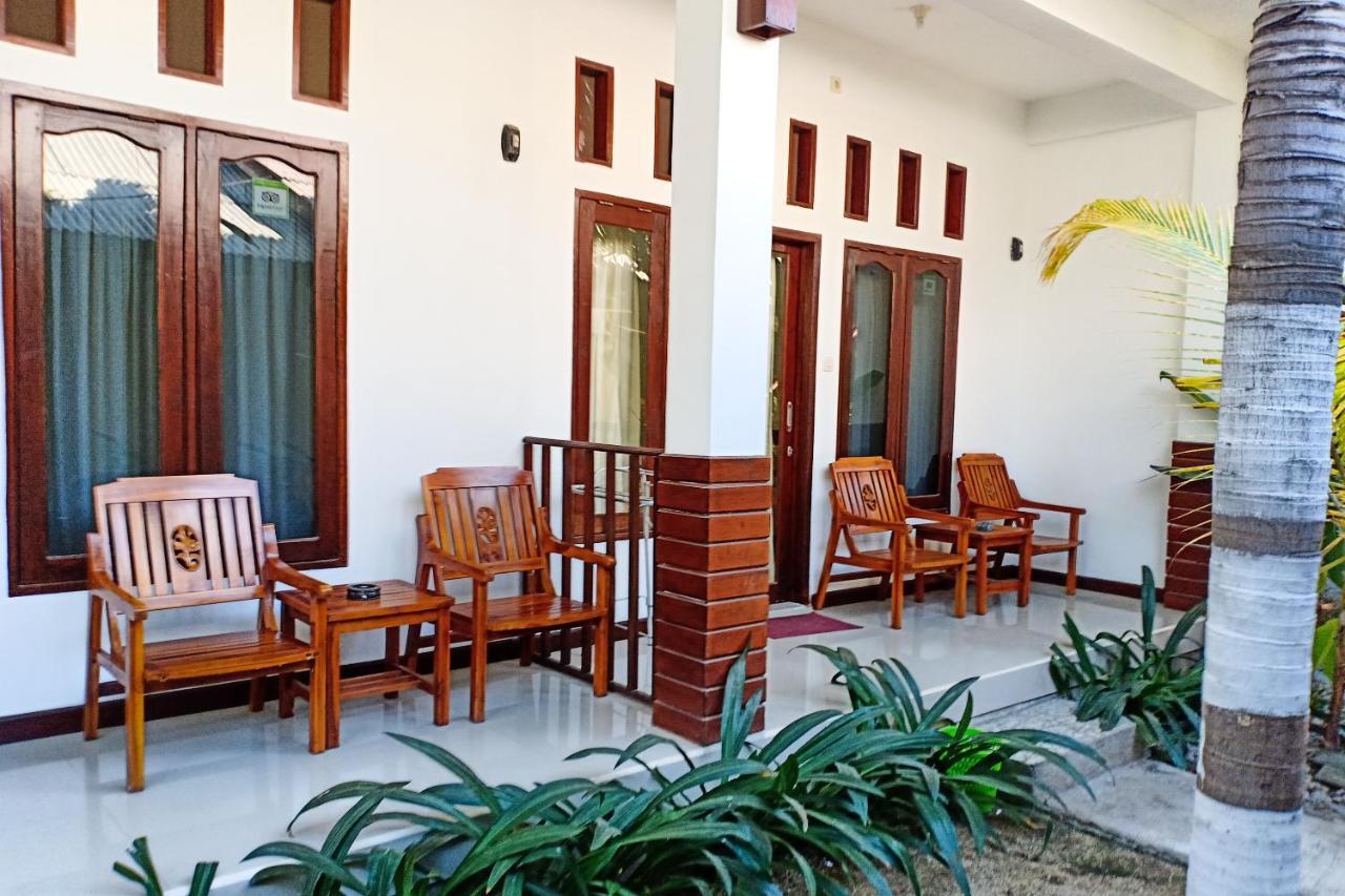 Oyo 1523 Gili Life Homestay 吉利特拉旺安 外观 照片