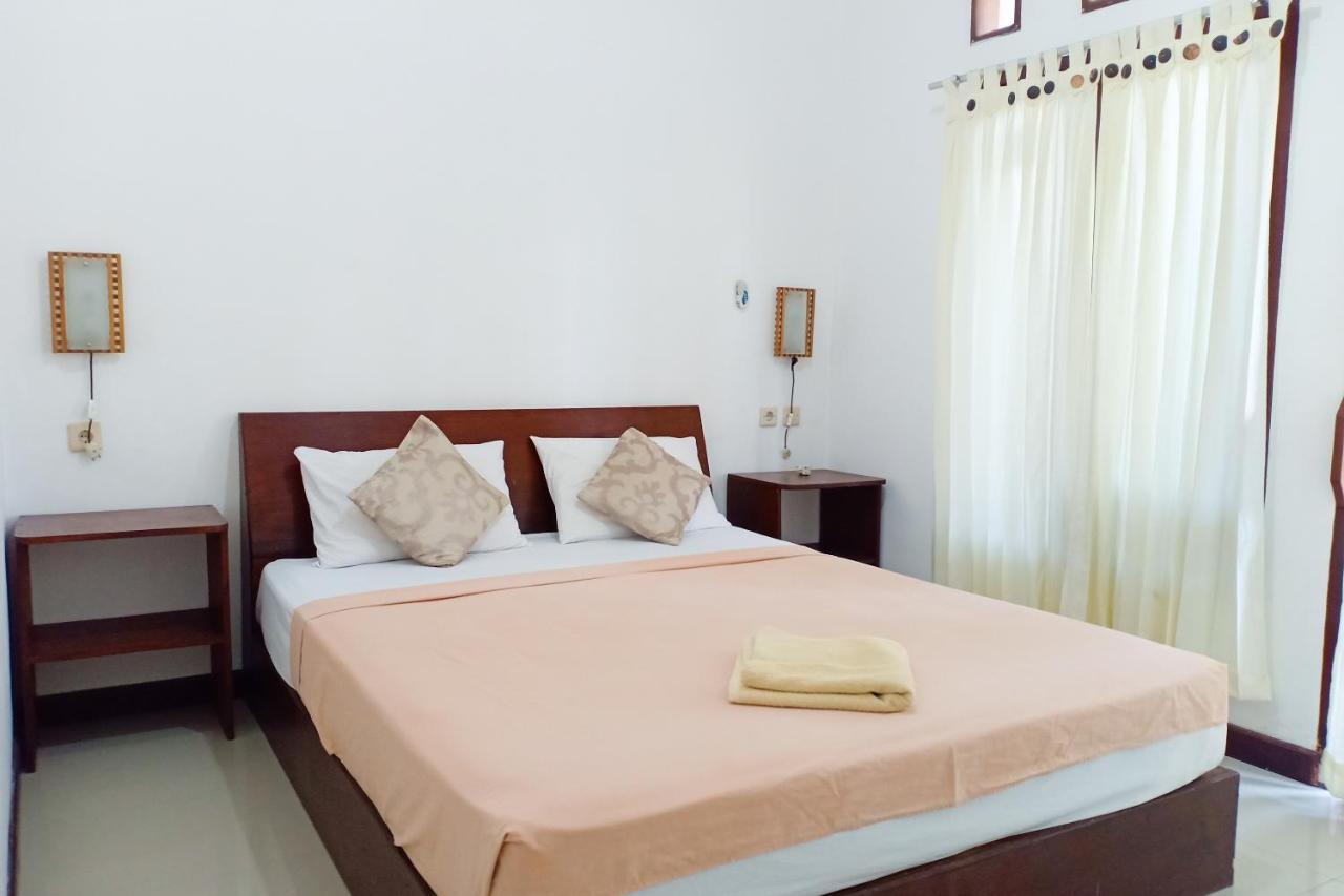 Oyo 1523 Gili Life Homestay 吉利特拉旺安 外观 照片