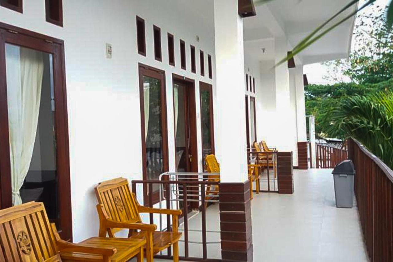 Oyo 1523 Gili Life Homestay 吉利特拉旺安 外观 照片